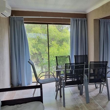 Victory Towers Hotel Bloemhof Ngoại thất bức ảnh