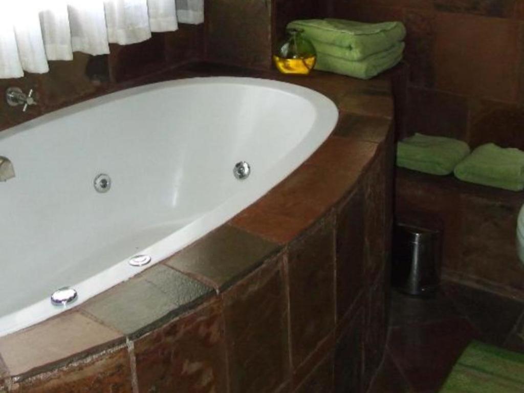 Victory Towers Hotel Bloemhof Phòng bức ảnh